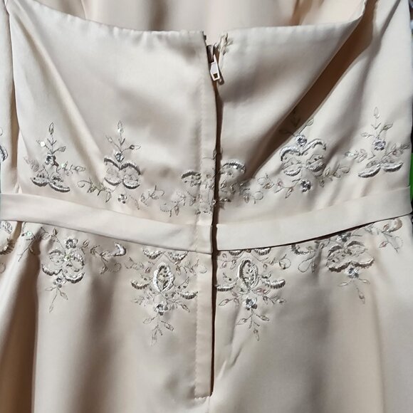 Sweetie Pie Girls Size 8 Formal Dress Color is Cafe - Picture 6 of 8